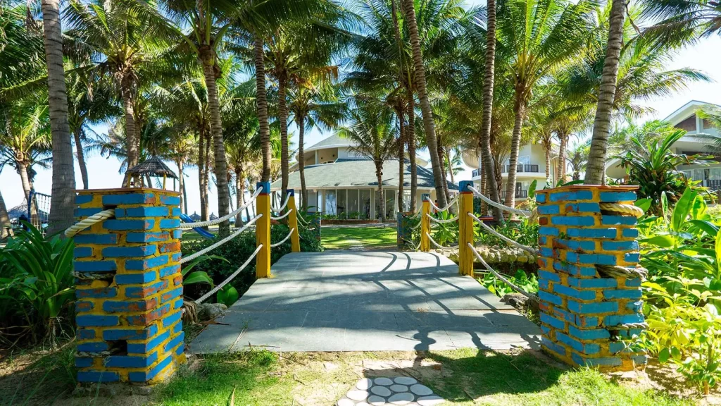 Sandunes Beach Resort