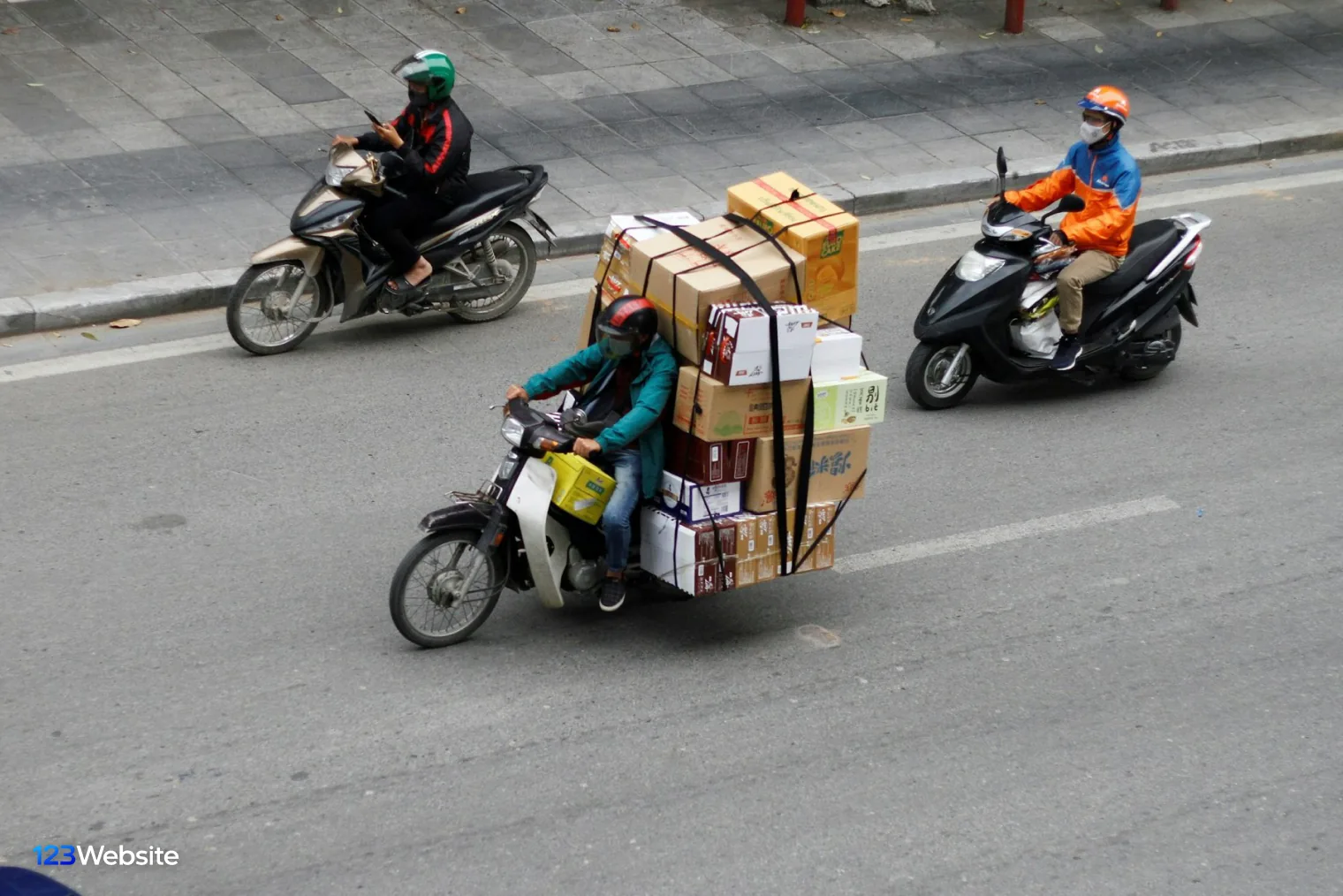 Motorbike carrying parcels for cash on delivery orders in Vietnam